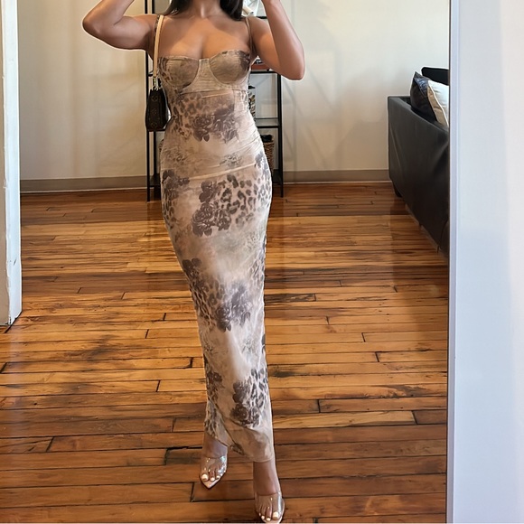 House of CB Dresses House Of Cb Aiza Cream Floral Print Maxi Dress